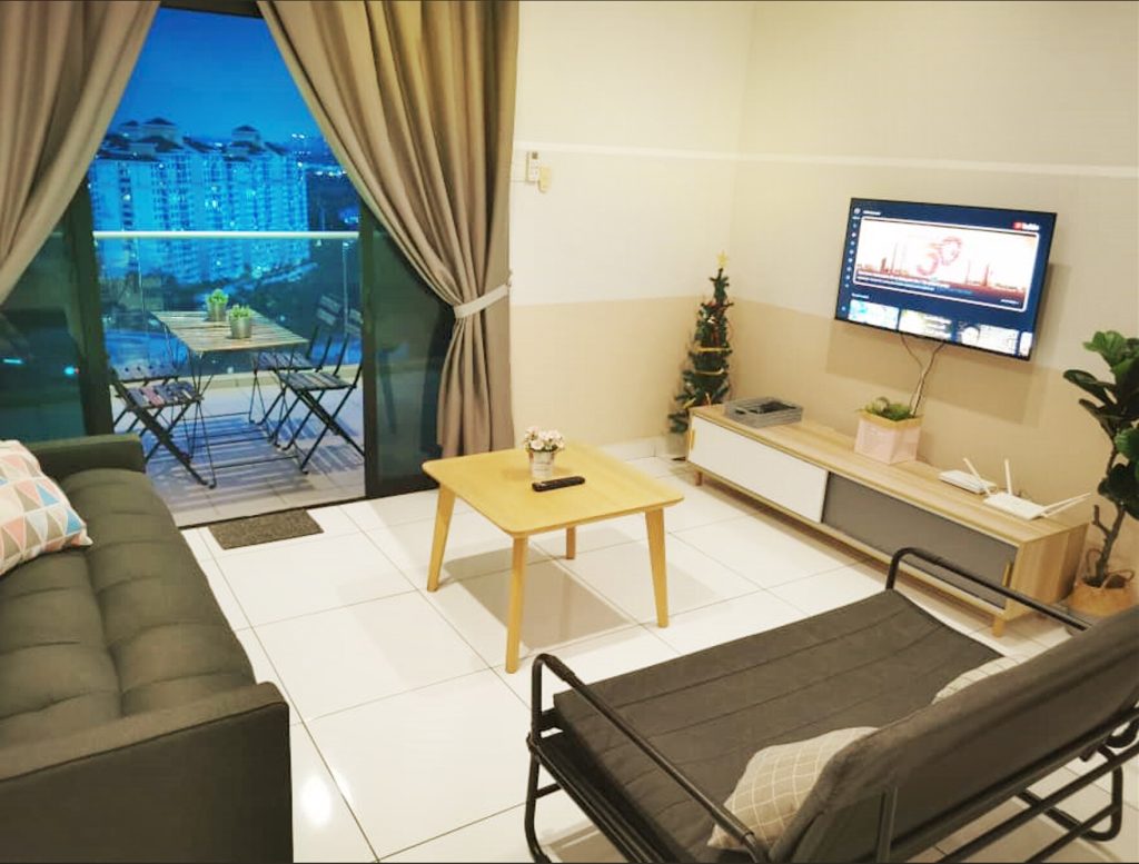 Beautiful sunset beside Paradigm mall Johor Bahru JB Homestay